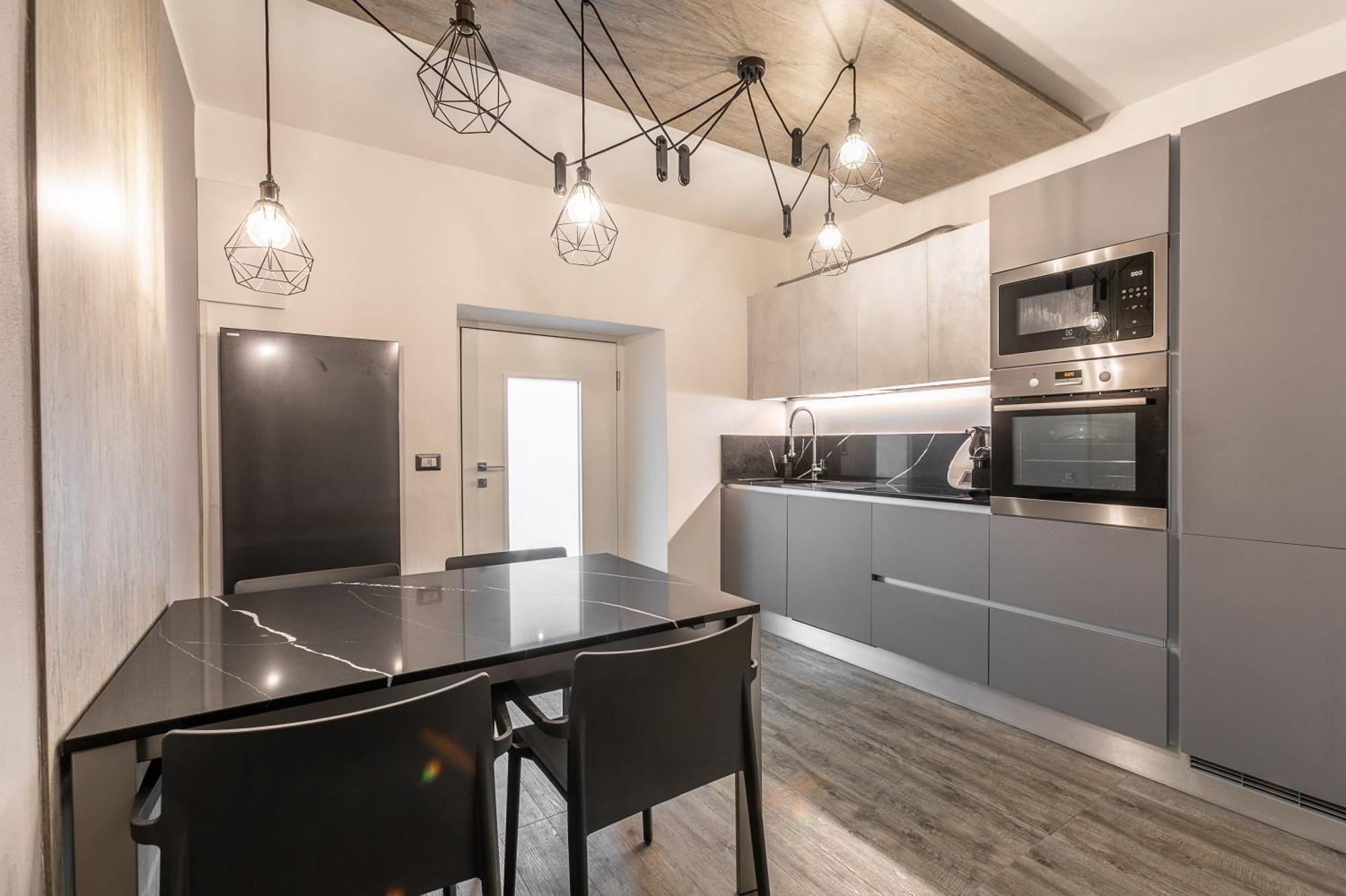 21 - Garden Terrace & View Apartment *